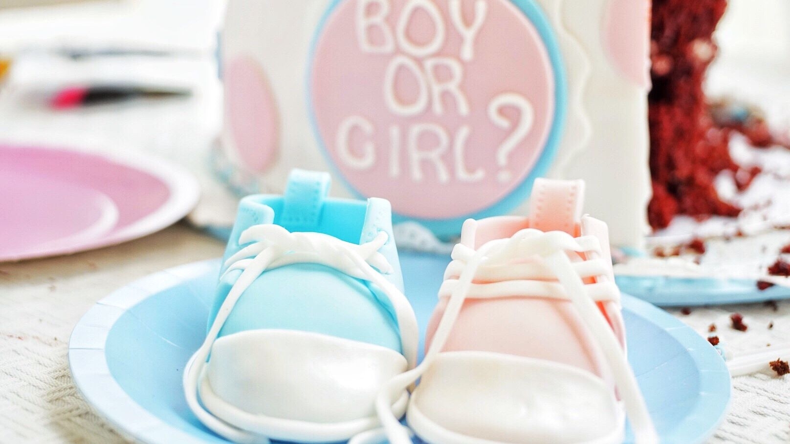 9 Gender Reveal Party Games To Keep Them Guessing