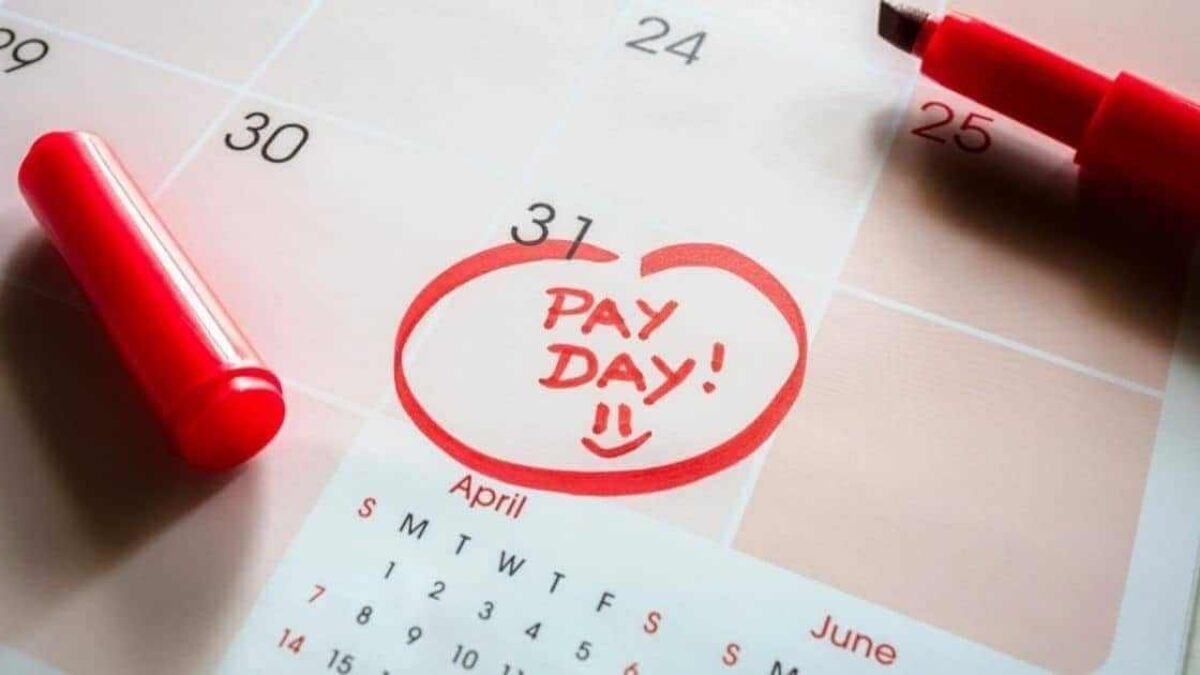 Here Are The 3 Paycheck Months For 2021 | Michael Saves